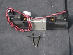 AMAT 0090-70015 SMC NVZ3243 - ASSEMBLY 4 WAY DOUBLE FOR SLIT