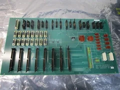 AMAT 0100-00162 I/O DISTRIBUTION BOARD P5000, 110597