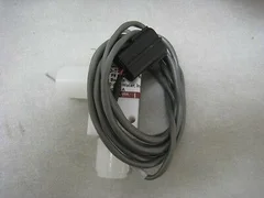 AMAT 0140-07289 Malema M-60-T32-01-001 Spray Bar Chem Flow Sensor Harness 323613