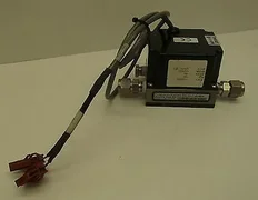 AMAT 0150-10746 Flow Switch 3/8" Tube Proteus 100SS24  Set: 0.4 GPM