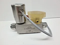 AMAT 0190-01186 Flow Sensor Turck FCS-G1/4A4ARX/D118 PARKER 8APR8-EPRT-SS-2823