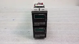 AMAT 0190-09484 Temperature Control Kit w/ 2 Watlow Series 965.