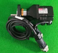 AMAT 0190-12032 MOTOR SERVO 100W, W/DOUBLE FLATS, W/ CON,  USED