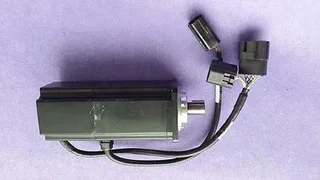 AMAT 0190-77114 SEVOMOTOR, CAROUSEL, USED