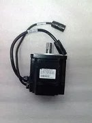 AMAT 0190-77528 SGMPH-04AAAP20 AC SERVO MOTOR, 400W 200V 2.6A, WORKING