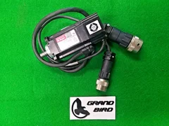 AMAT 0195-00340 AC SERVOMOTOR P30B04010DXS8FM, USED