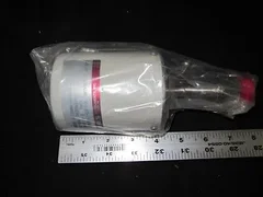 AMAT 0226-09136 Pressure Transducer; BARATRON TYPE 128A 0-1T VCR D CONN