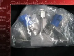 AMAT 0227-01117 WLDMNT, DUAL VALVE, FEM/FEM, MNL/MNL