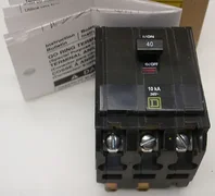 AMAT 0680-01218 Square D QOB3405238 Bolt-on Circuit Breaker 3-Pole 40 Amps 240V