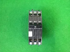 AMAT 0680-01945 CB MAG THERM 3P 120/240VAC 15A QC-REA , USED