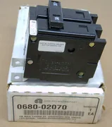 AMAT 0680-02070 Cutler-Hammer Type BA 30 Amp 2 Pole BAB2030 Bolt-on Breaker 240V