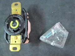 AMAT 0720-03019 Twist Lock Receptacle, 30A, 125V, 2 Pole 3 Wire Grounding