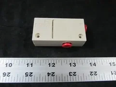 AMAT 0870-01043 EJCTR VACUUM 1/4T X 1/4T SST