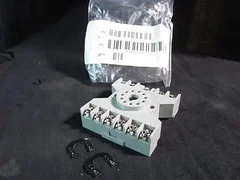 AMAT 1230-01136 SKT RLY DIN RAIL-MTG 11 PIN OCTAL