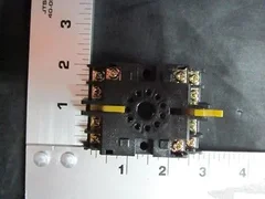 AMAT 1230-01205 SKT RLY 11 PIN