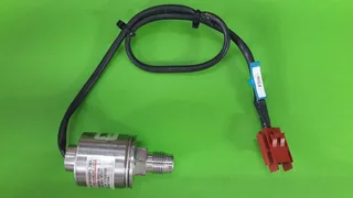 AMAT 1270-01622 Absolute Pressure Switch E36W-H25 Precision Sensor 320Torr 