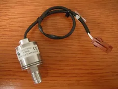 AMAT 1270-01701 Precision Sensors E36W-H42 ABSOLUTE PRESSURE SWITCH