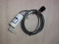 AMAT 1270-03094 M-60-T23-01-002 SW FLOW IN-LINE NON-4DJ TEFLON 1/4FNPT S,WORKING