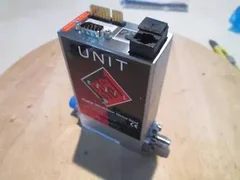 AMAT 3030-03882 Unit UFC-8161 MFC Mass Flow Controller 200CC Gas: SiH4