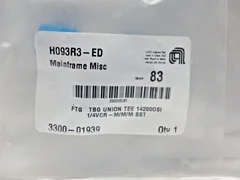 AMAT 3300-01939 TBG UNION TEE 1/4VCR SWAGELOK  SS-4-VCR-T VCR 1/4 in. Union Tee