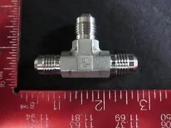 AMAT 3300-03663 Parker 6-JTX-SS FTG TBG TEE UNION 3/8 OD 9/16-18NPT M/M/M SST