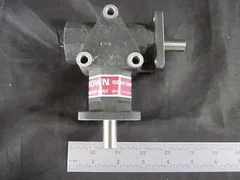 AMAT 3330-00002 GEAR DRIVE Right Angle 2:1 ??shaft