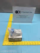 AMAT 3870-00017 Valve Pneumatic Diaphragm NC 3Port-C 1/4-TS/FVCR, Parker, 138193