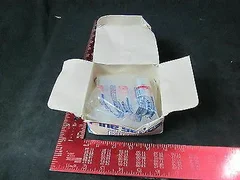 AMAT 3870-00325 Pneumatic Valve NC 3 Port, 1-1/8SURFACE Mount