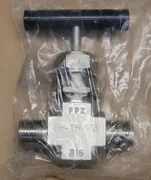 AMAT 3870-01596 VALVE, MANUAL SHUT-OFF, ½ IN. MNPT SWAGELOK SS-18VM8 