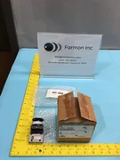 AMAT 3870-02038 VALVE MNL 3WAY 2PORT 1/8NPT PUSH BTN MUS, 139187