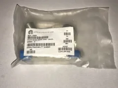 AMAT 3870-03490 VALVE BLOCK DIAPH 3WAY 1/4VCR-F/F/M NC/N , NEW