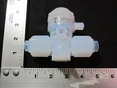 AMAT 3870-03513 PNEU VALVE, 2-WAY, 1/2&quot; I,