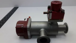 AMAT 3870-04172 / MKS 99F0065 pneumatic valve Helium Leak tested ANZ Company