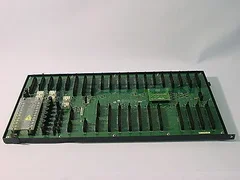 AMAT 5000 Wiring Distribution Board / 0100-76181 REV A / P5000 BD