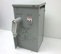 AMAT 7347 0227-06385 3kVA Isolation Transformer Pri208 Sec120 Applied Materials