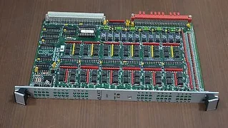 AMAT  AKT 0100-76124 REV.B DIGITAL  I/O BOARD