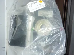AMAT APPLIED MATERIALS 0010-09427 ASSY,RETROFIT,CHAMBER CLAMP,SACVD/USG USED