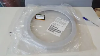 AMAT APPLIED MATERIALS 0020-48305 COVER RING 