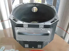 AMAT Applied Materials 0040-09723 Chamber - Excellent Condition, CHAMBER = CLEAN