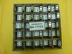 AMAT Applied Materials 0190-35030 EPI Lamp Holder G-22 Centura Lot of 25 New