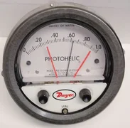 AMAT/Dwyer 3001MR Photohelic Gauge 0090-09139 Assy. Pressure Gage 24VD  N31F NT
