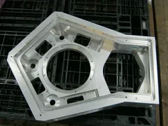 AMAT L/L CHAMBER BODY P/N 0020-09122