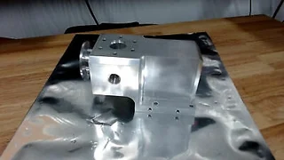 APPLIED MATERIALS - 0020-42250 - BLOCK EXHAUST PORT WXZ