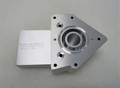 APPLIED MATERIALS 0040-88150 OUTPUT MANIFOLD, LEFT, SINGLE HOLE, PRODUCER AMAT