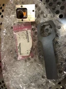 APPLIED MATERIALS 0270- 20016 0 WITH END EFFECTOR 0020-34881 REV A