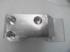 APPLIED MATERIALS AMAT 0020-18799 BRACKET RIGHT DUAL GAS