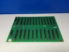 APPLIED MATERIALS AMAT 0100-20021 CHAMBER/AI MUX DISTRIBUTION BOARD