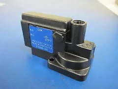 Air Logic Pressure Switch F-5100-100 Novellus 60-034738-00