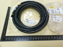 Applied Materials 0010-83790 Rev. 03 AFC supply cooling block Hose assy. Parker 