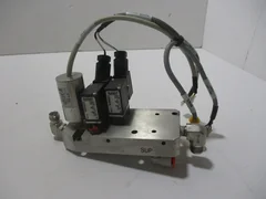 Applied Materials 0021-78095 MANIFOLD 2 VALVE UPA ASSY W/Burkert US06046 
